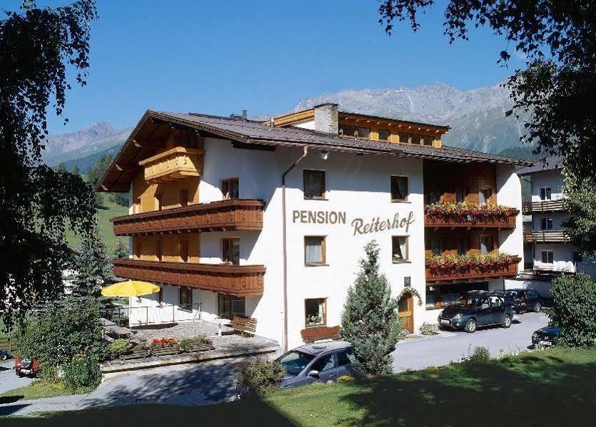 Alpenhof Pension-Garni Nauders Exterior photo